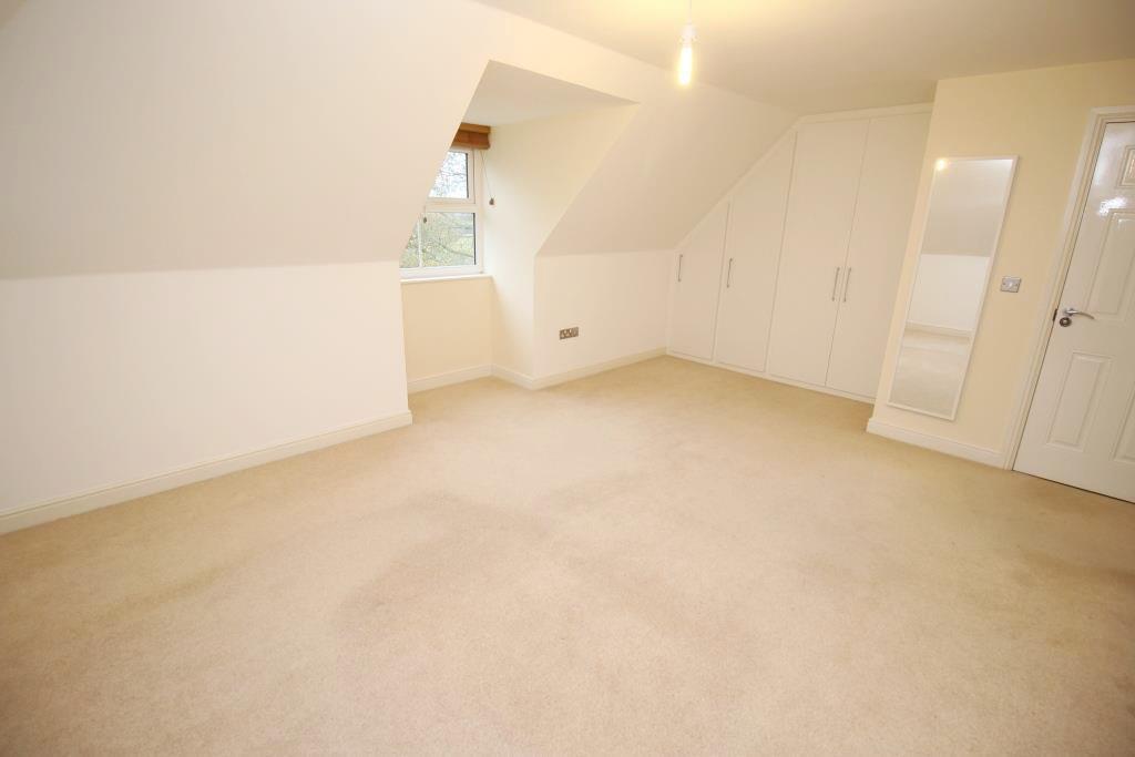Pryor Close, Tilehurst, Tilehurst Reading